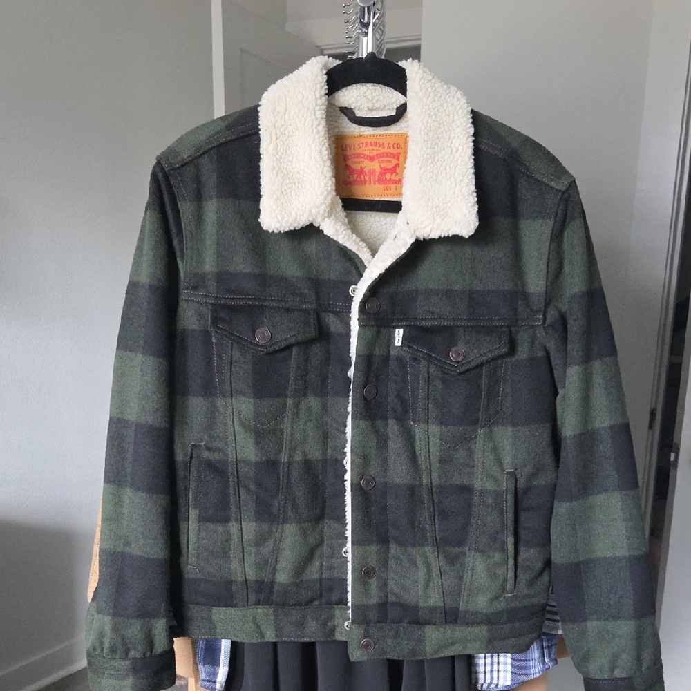 Levi's Men's Plaid Sherpa-Lined Jacket